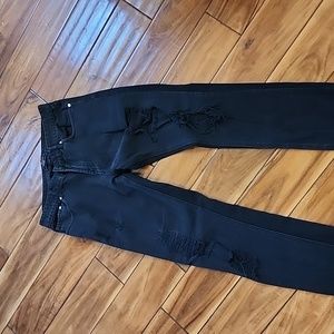 Black skinny Forever 21 ripped jeans